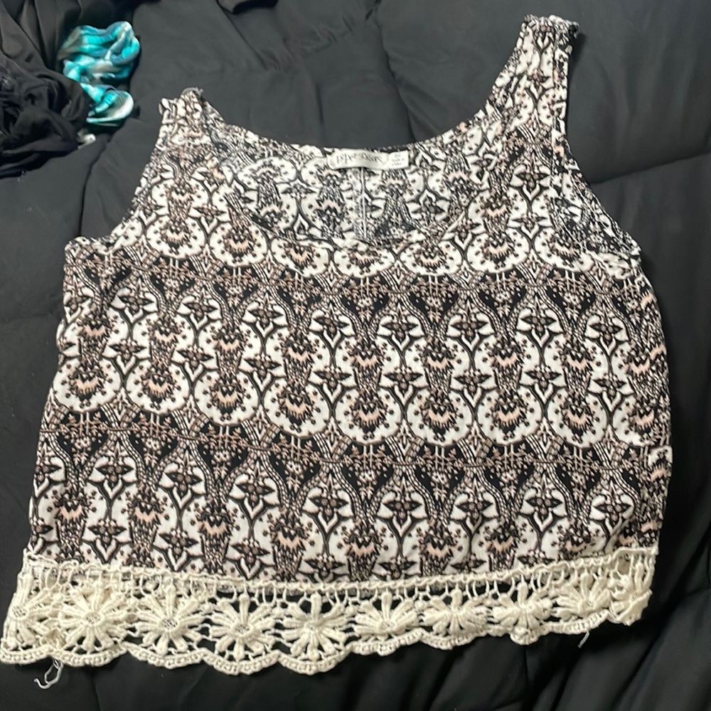 Paper Scissors crop top
